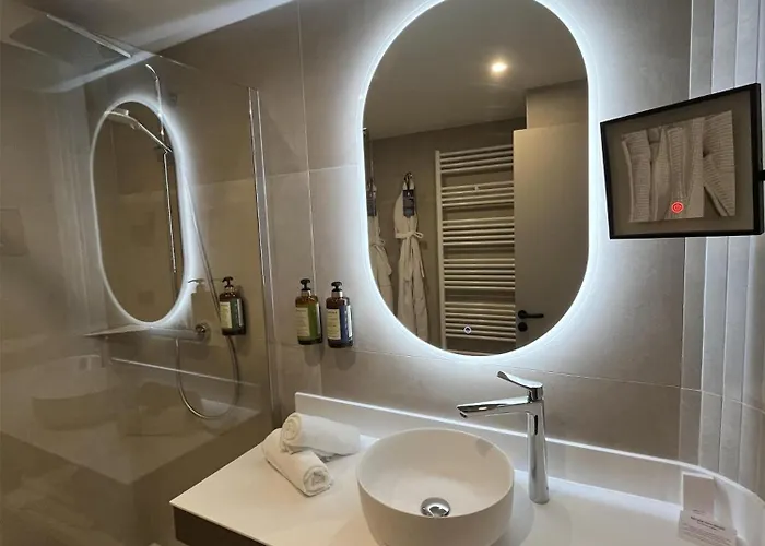 Best Western Plus La Fayette Hotel Et Spa